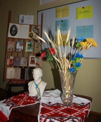 Новини гімназії:Святкування 145-ти річчя від дня народження Лесі Українки